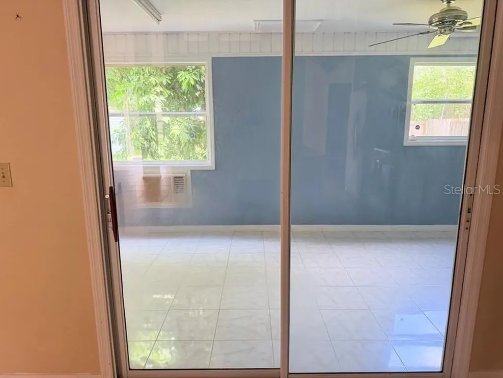 12721 N Ola Avenue Tampa FL 33612