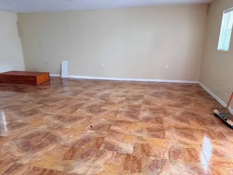 12721 N Ola Avenue Tampa FL 33612