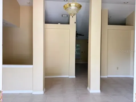 12721 N Ola Avenue Tampa FL 33612