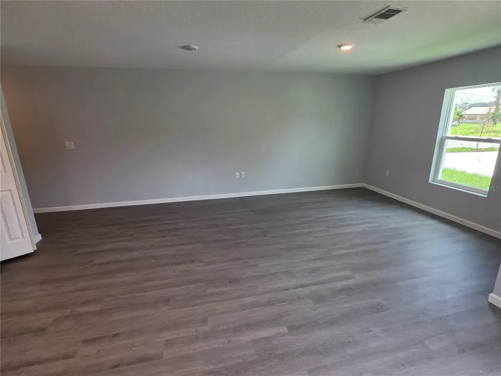 139 B Street Lake Wales FL 33853