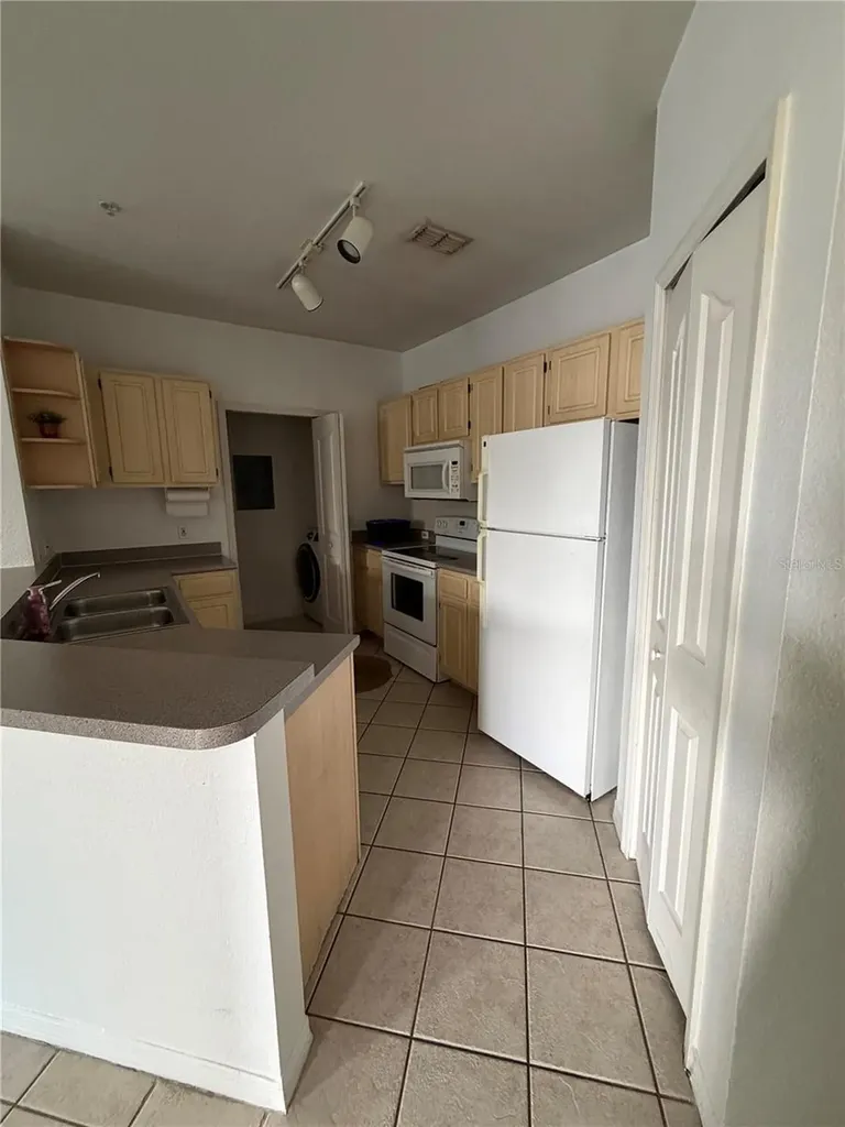 2740 Maitland Crossing Way Orlando FL 32810