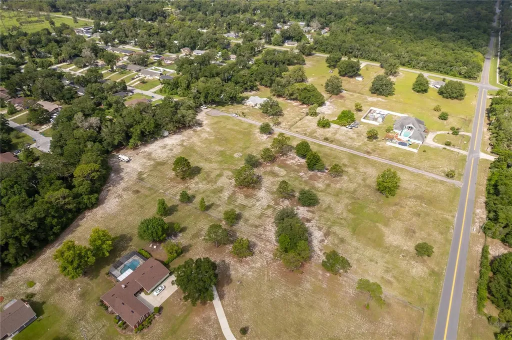 1431 S Montgomery Street Deland FL 32720