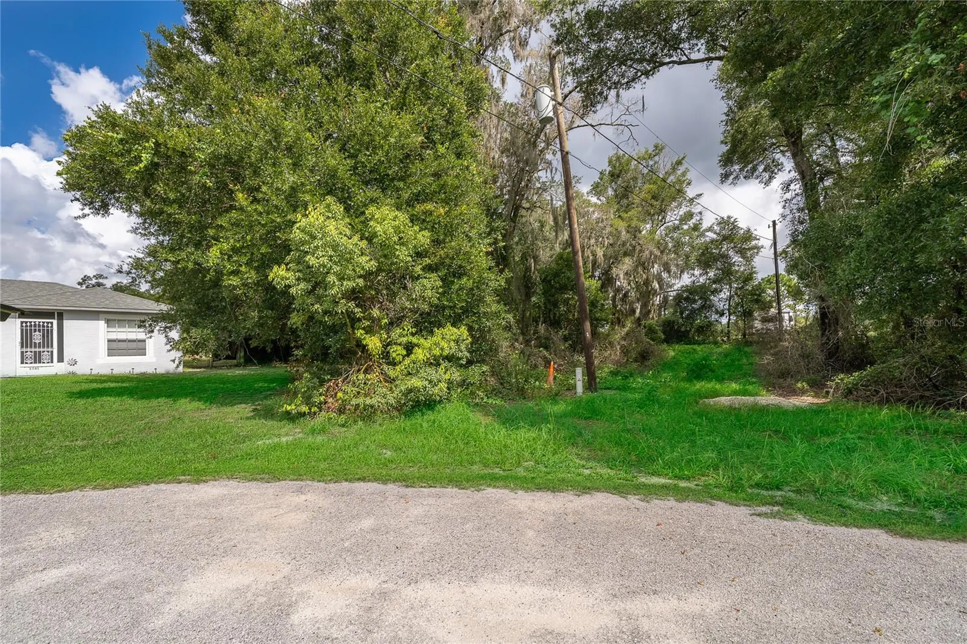 1431 S Montgomery Street Deland FL 32720