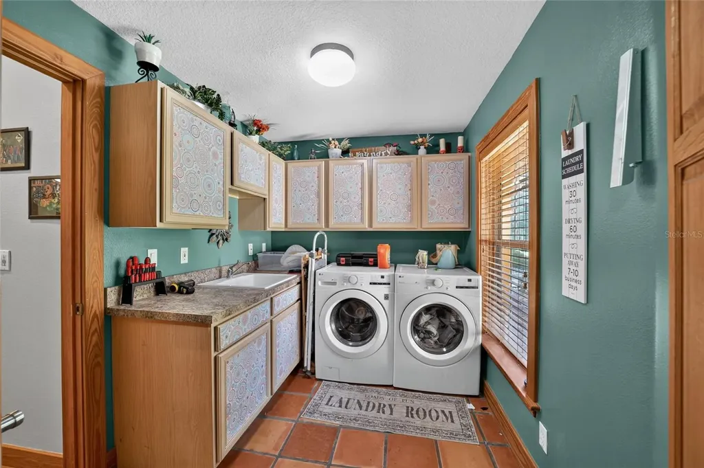 11105 W Highway 326 Ocala FL 34482