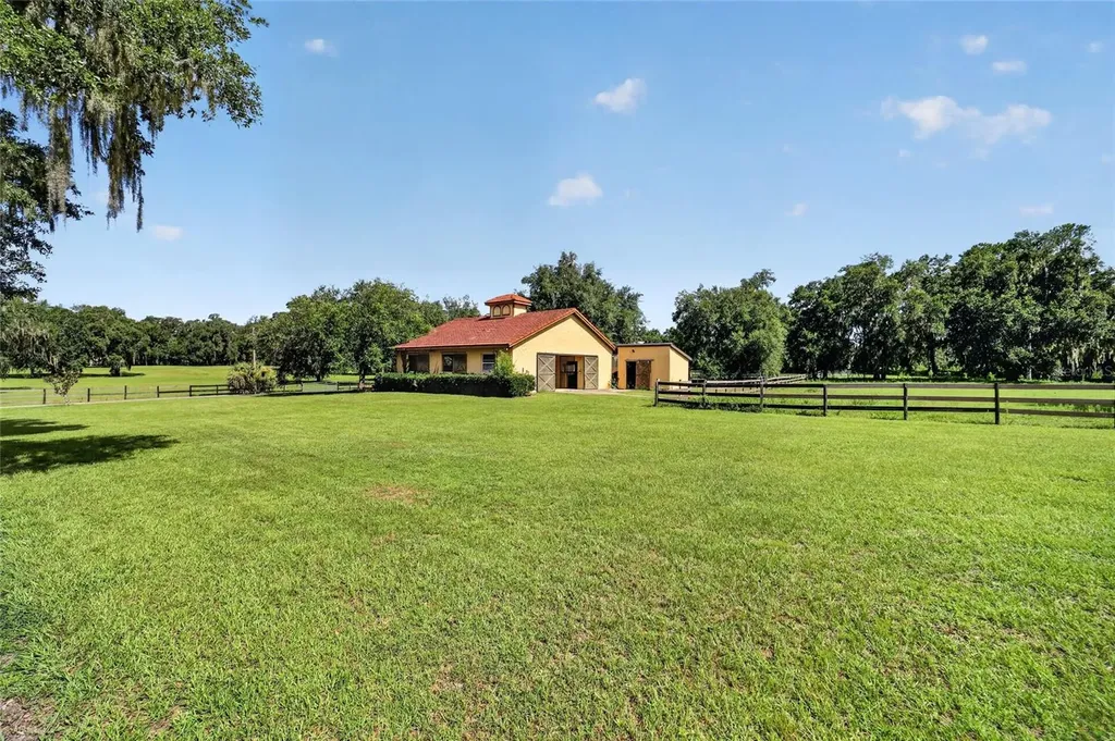 11105 W Highway 326 Ocala FL 34482
