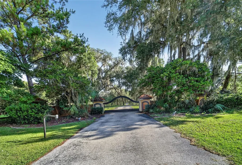 11105 W Highway 326 Ocala FL 34482