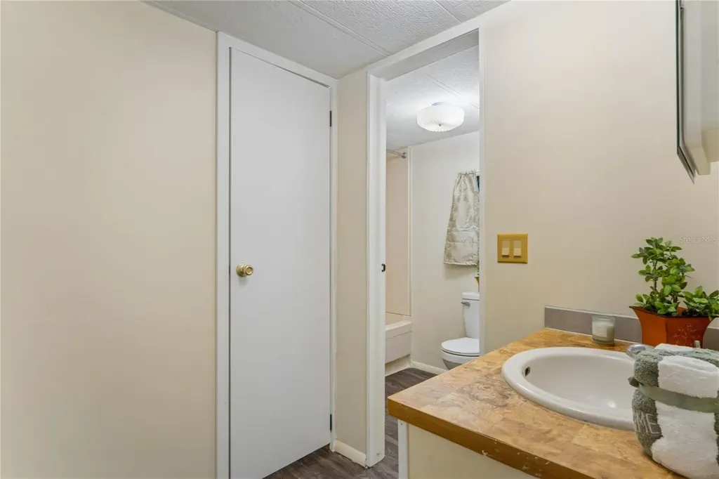 6601 Sutherland Avenue New Port Richey FL 34653