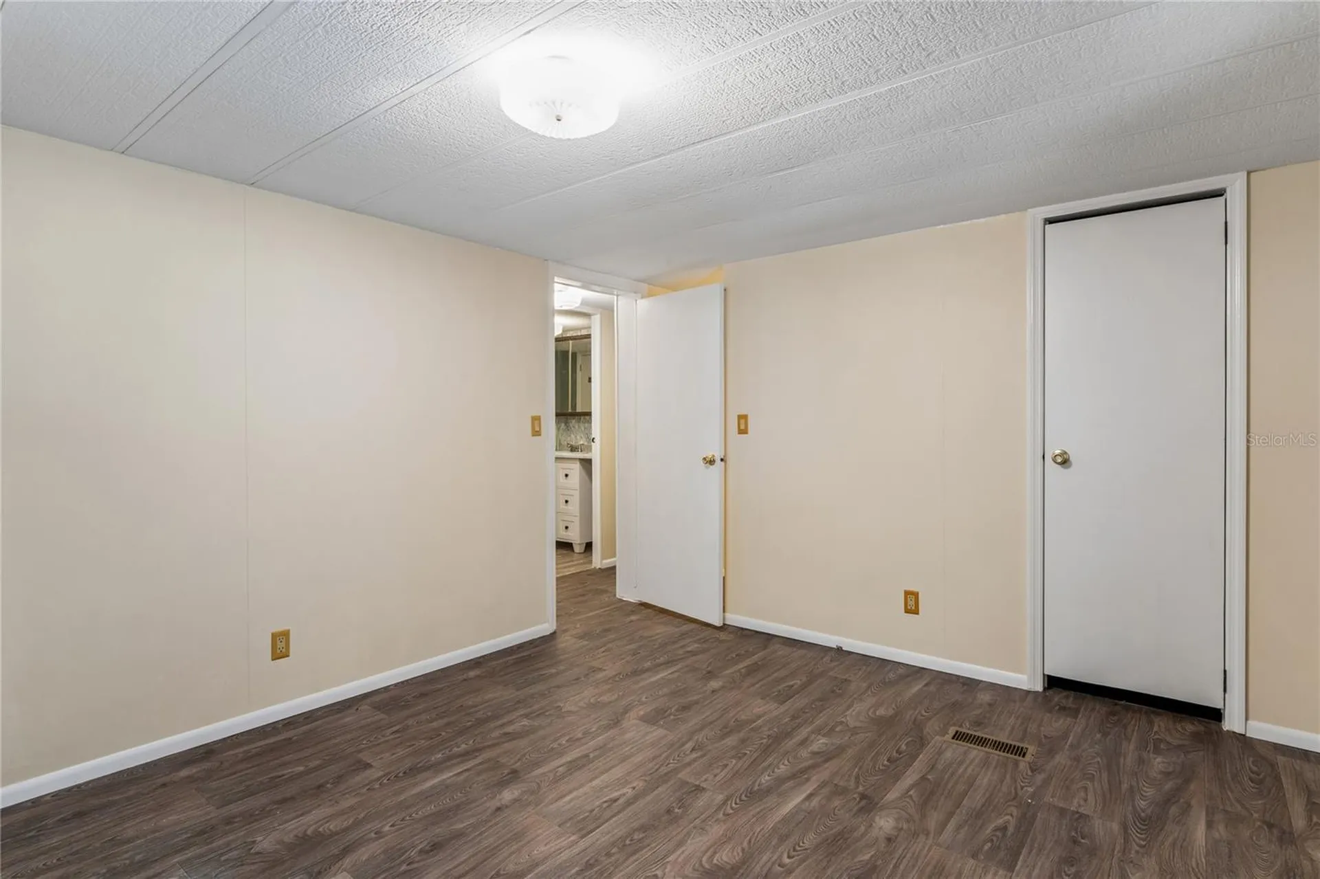 6601 Sutherland Avenue New Port Richey FL 34653