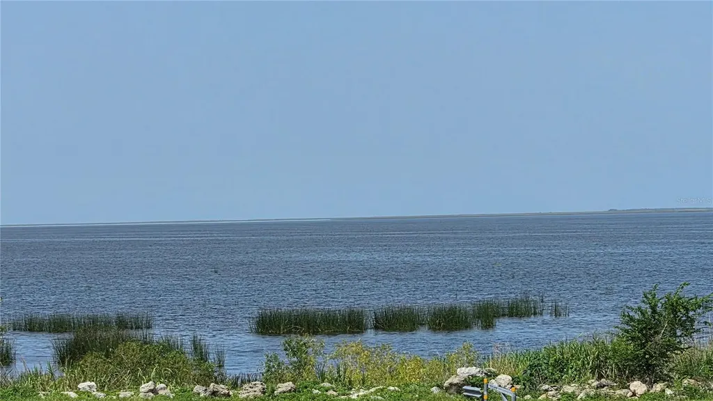1162 SE 40th Avenue Okeechobee FL 34974