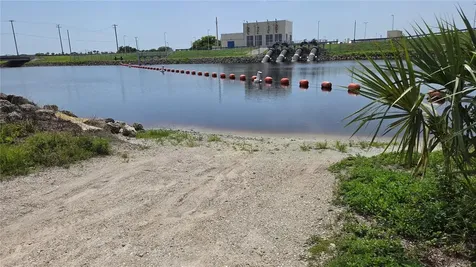 1162 SE 40th Avenue Okeechobee FL 34974