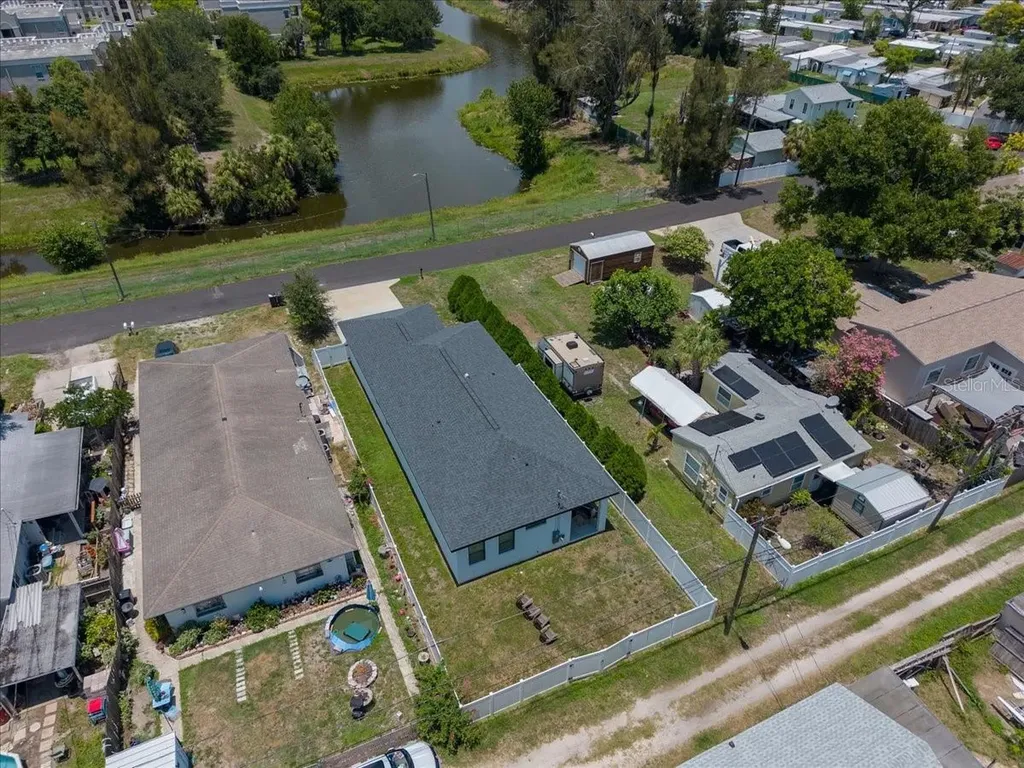 2644 42nd Avenue N St Petersburg FL 33714