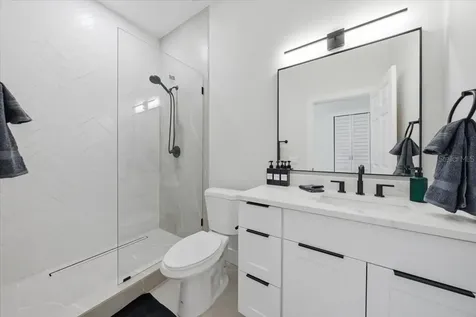 2644 42nd Avenue N St Petersburg FL 33714