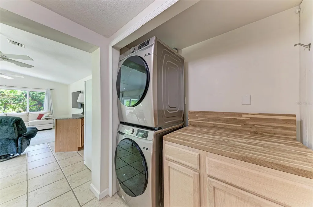 2751 Oyster Creek Drive Englewood FL 34224