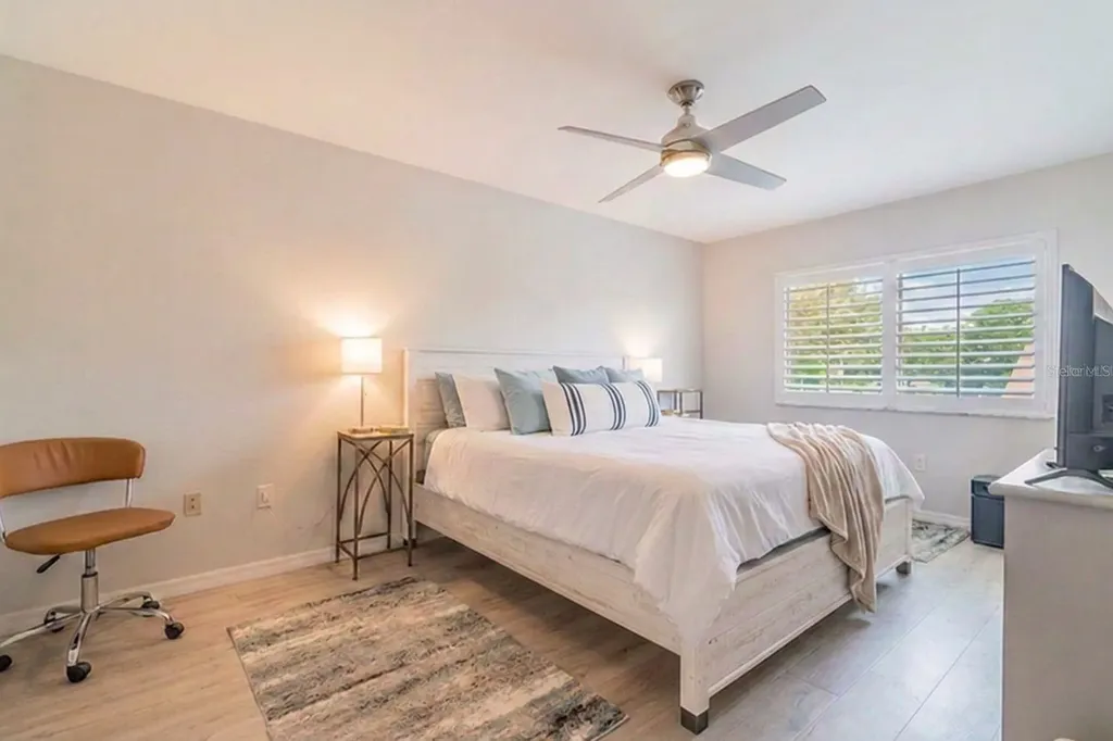 2724 72nd Street W Bradenton FL 34209