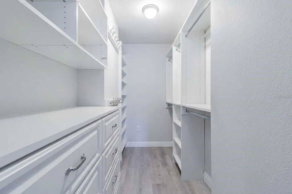 2724 72nd Street W Bradenton FL 34209