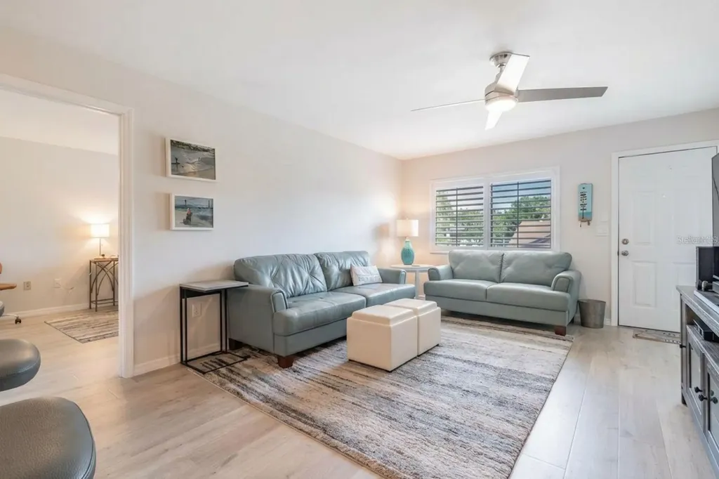 2724 72nd Street W Bradenton FL 34209