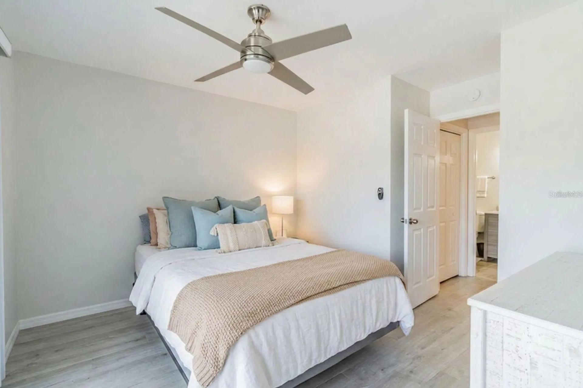 2724 72nd Street W Bradenton FL 34209