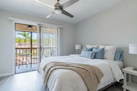 2724 72nd Street W Bradenton FL 34209