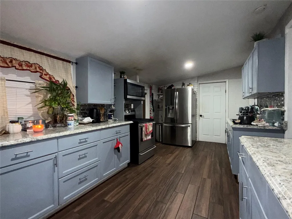 2615 N Beaumont Avenue Kissimmee FL 34741