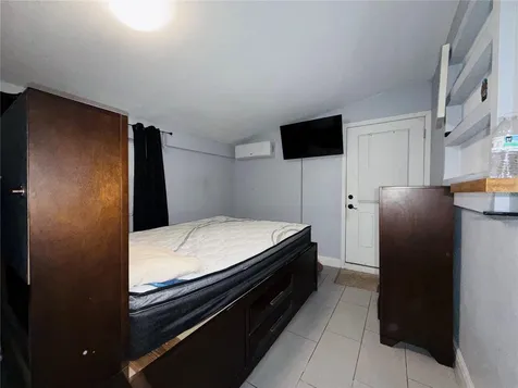 2615 N Beaumont Avenue Kissimmee FL 34741