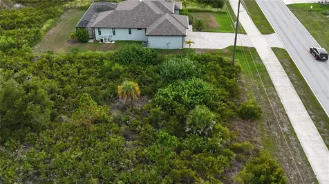 13423 Ingraham Boulevard Port Charlotte FL 33981