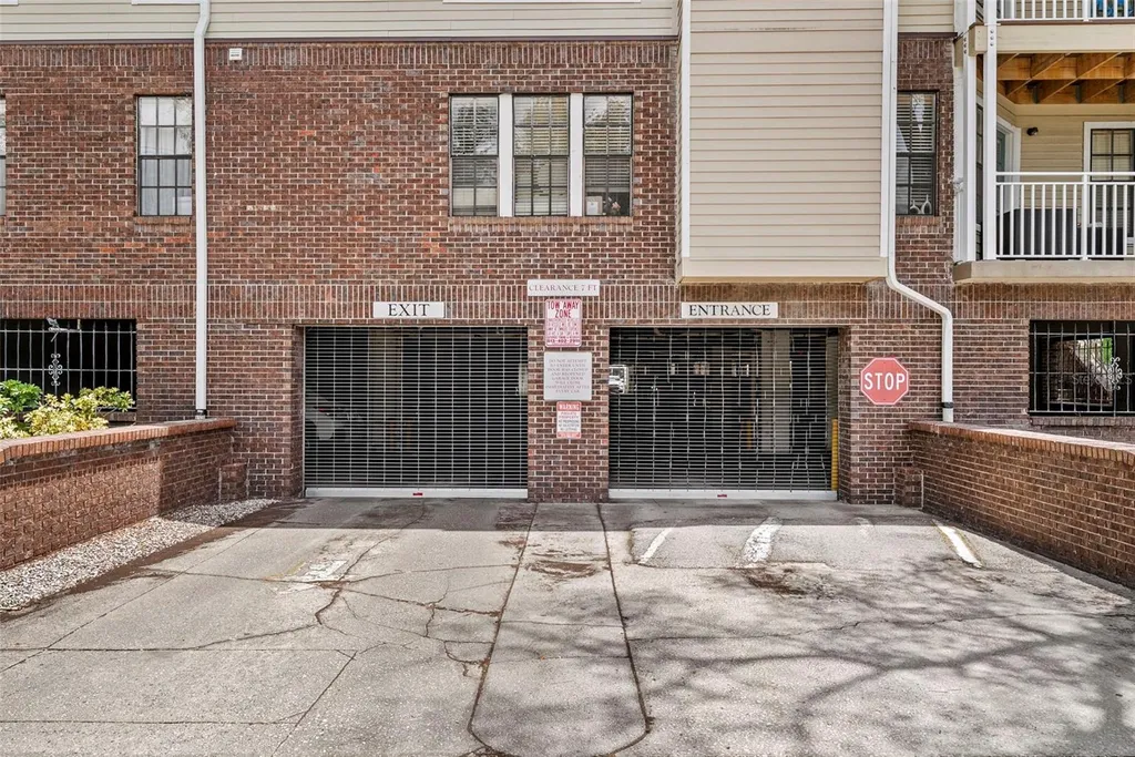 1000 W Horatio Street Tampa FL 33606