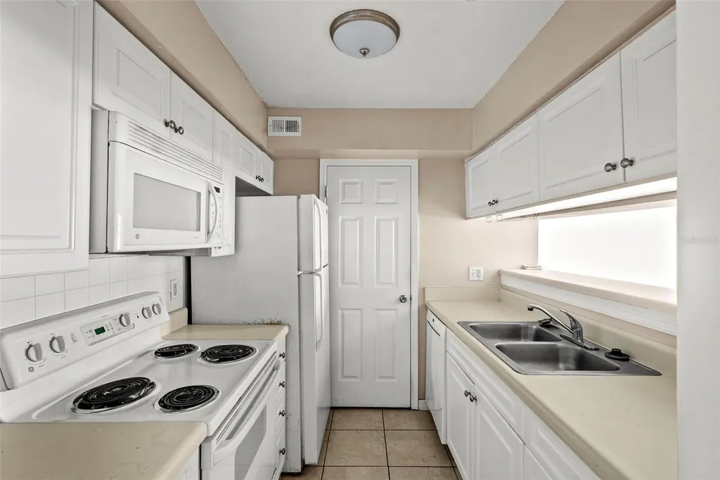 1000 W Horatio Street Tampa FL 33606