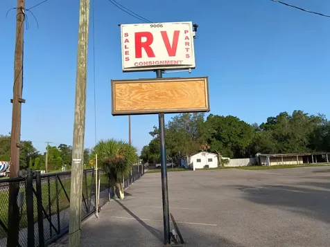 9006 Gibsonton Drive Gibsonton FL 33534