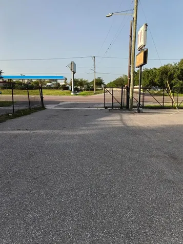 9006 Gibsonton Drive Gibsonton FL 33534