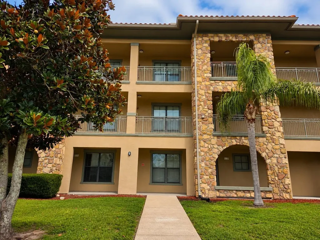 901 Charo Parkway Davenport FL 33897