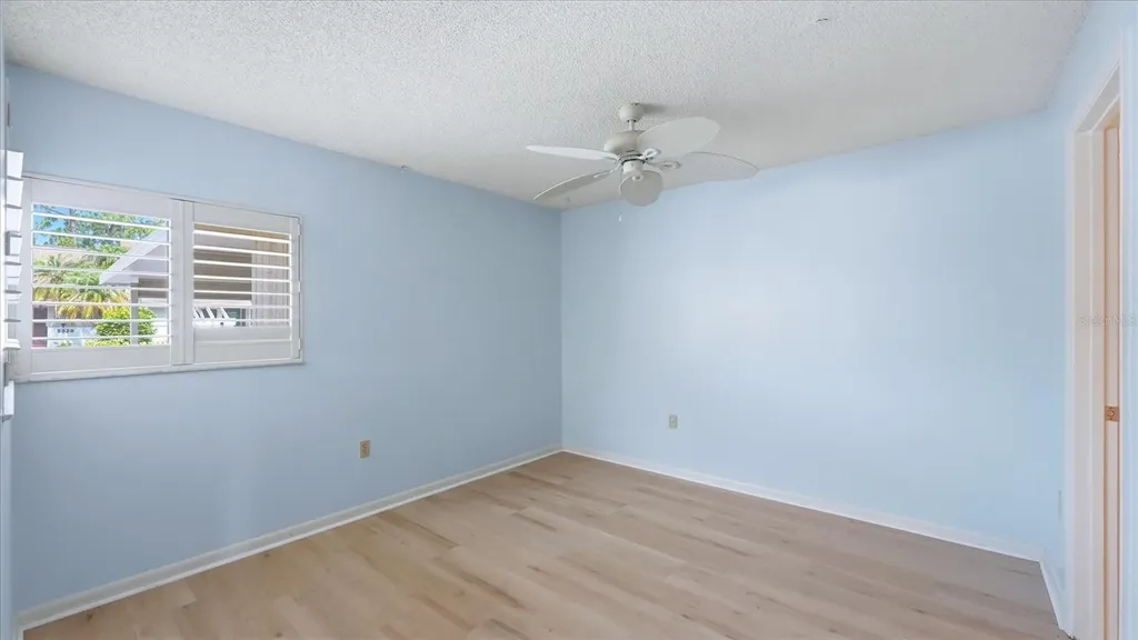 5350 Myrtle Sarasota FL 34235