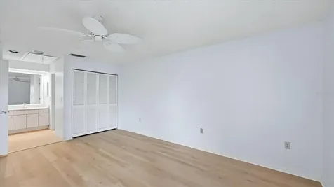 5350 Myrtle Sarasota FL 34235