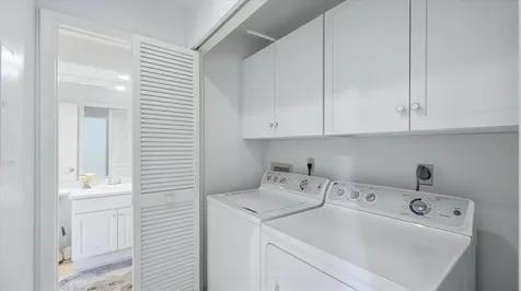5350 Myrtle Sarasota FL 34235