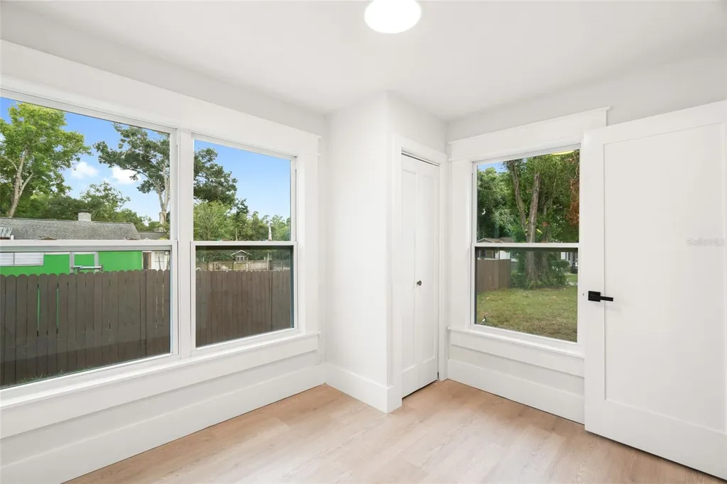 6005 N Orange Blossom Avenue Tampa FL 33604