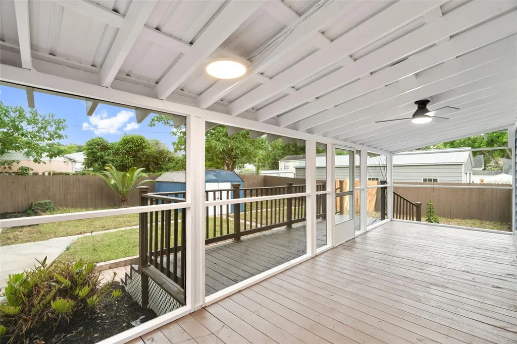 6005 N Orange Blossom Avenue Tampa FL 33604