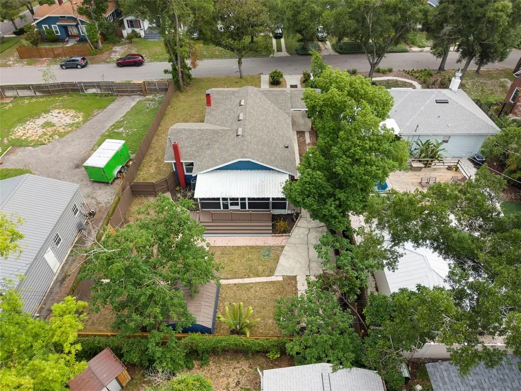 6005 N Orange Blossom Avenue Tampa FL 33604