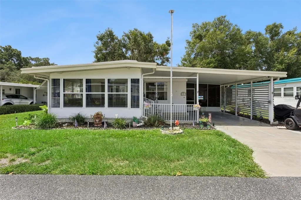 104 Oleander Cove Leesburg FL 34748