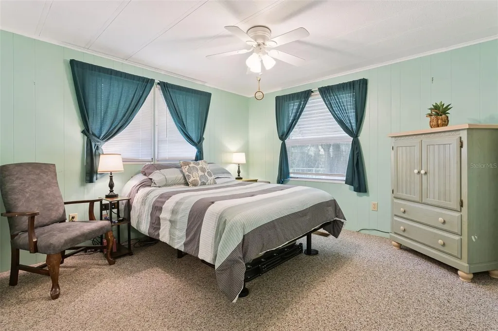 104 Oleander Cove Leesburg FL 34748
