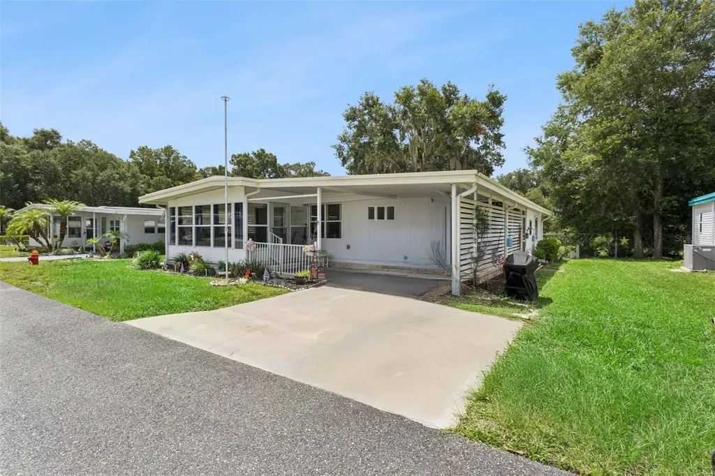 104 Oleander Cove Leesburg FL 34748