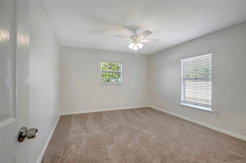 7861 Country Chase Avenue Lakeland FL 33810