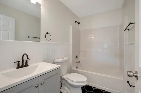 7861 Country Chase Avenue Lakeland FL 33810