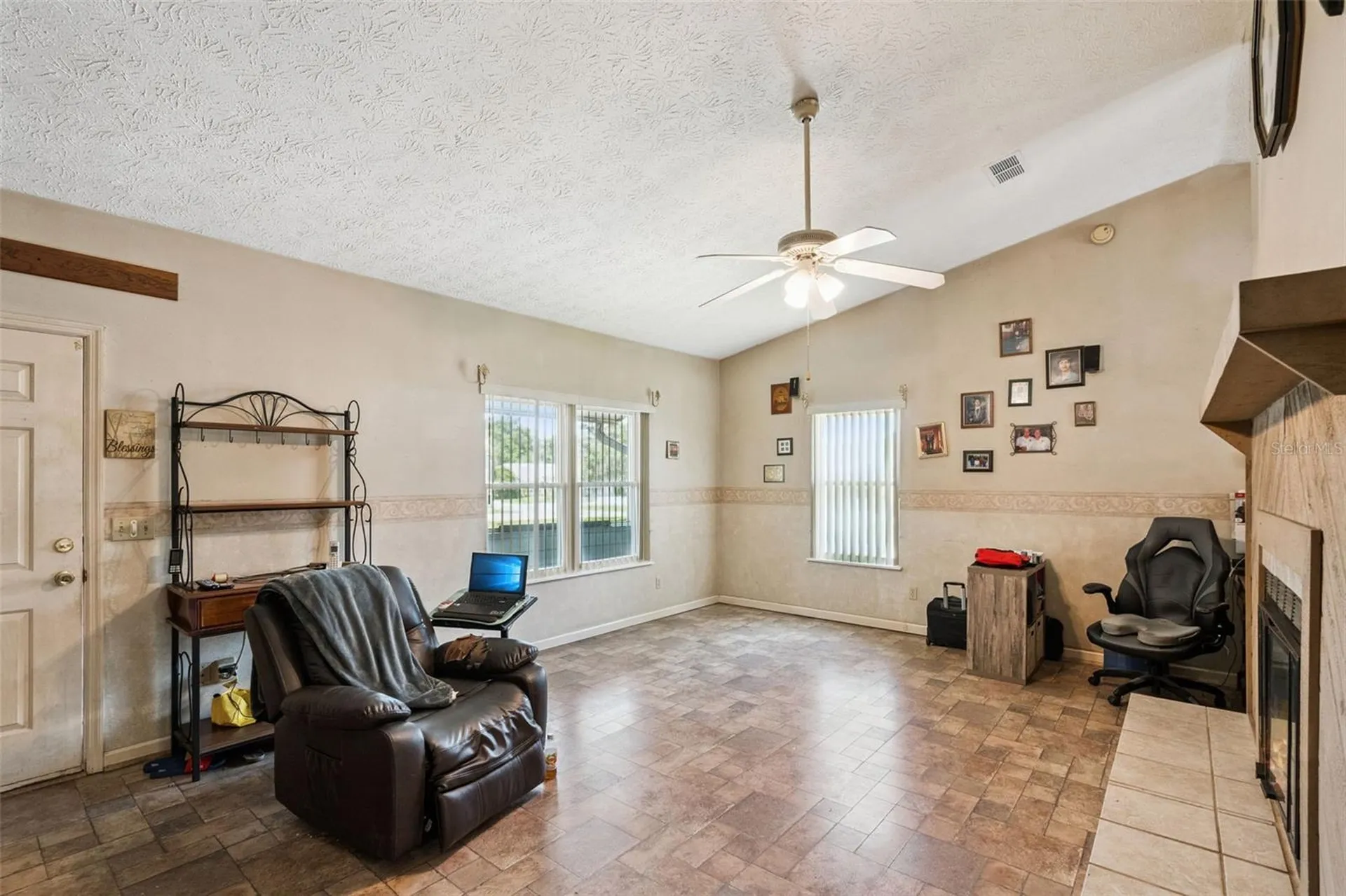 1869 Kings Point Boulevard Kissimmee FL 34744