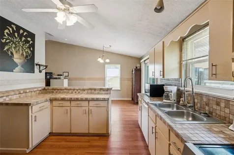1869 Kings Point Boulevard Kissimmee FL 34744
