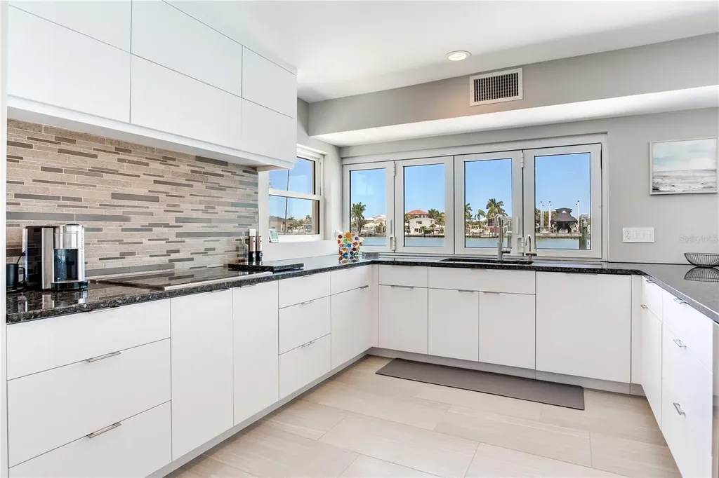 16117 4th Street E Redington Beach FL 33708