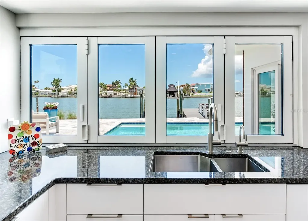 16117 4th Street E Redington Beach FL 33708