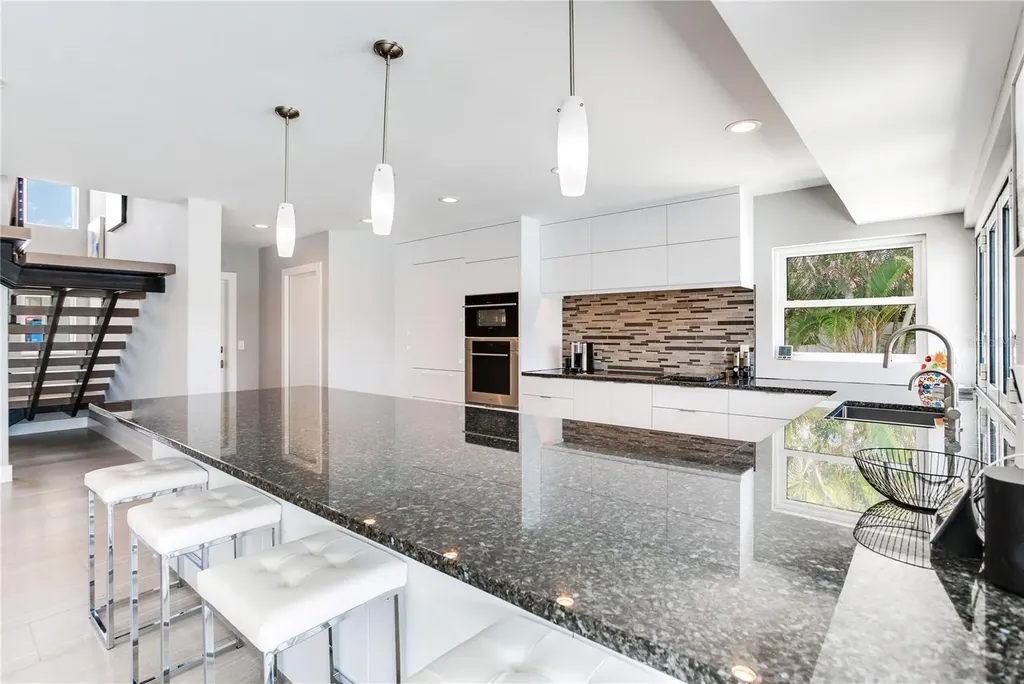 16117 4th Street E Redington Beach FL 33708