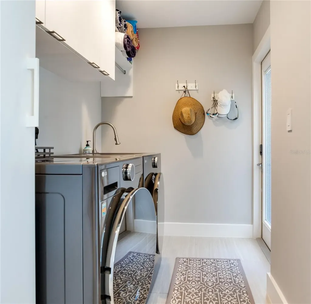 16117 4th Street E Redington Beach FL 33708