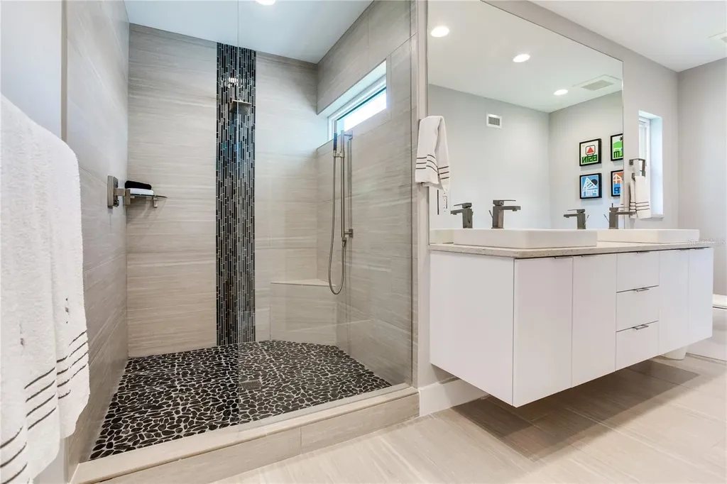 16117 4th Street E Redington Beach FL 33708