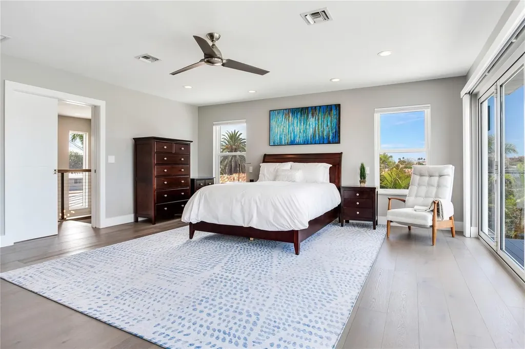 16117 4th Street E Redington Beach FL 33708