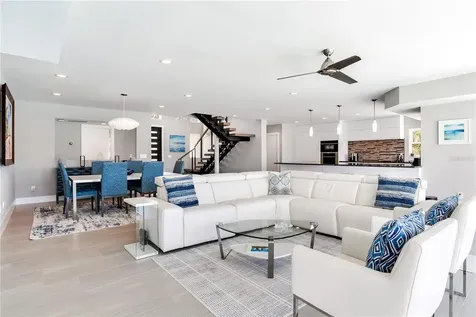 16117 4th Street E Redington Beach FL 33708